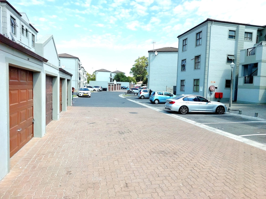 2 Bedroom Property for Sale in Sanlamhof Western Cape